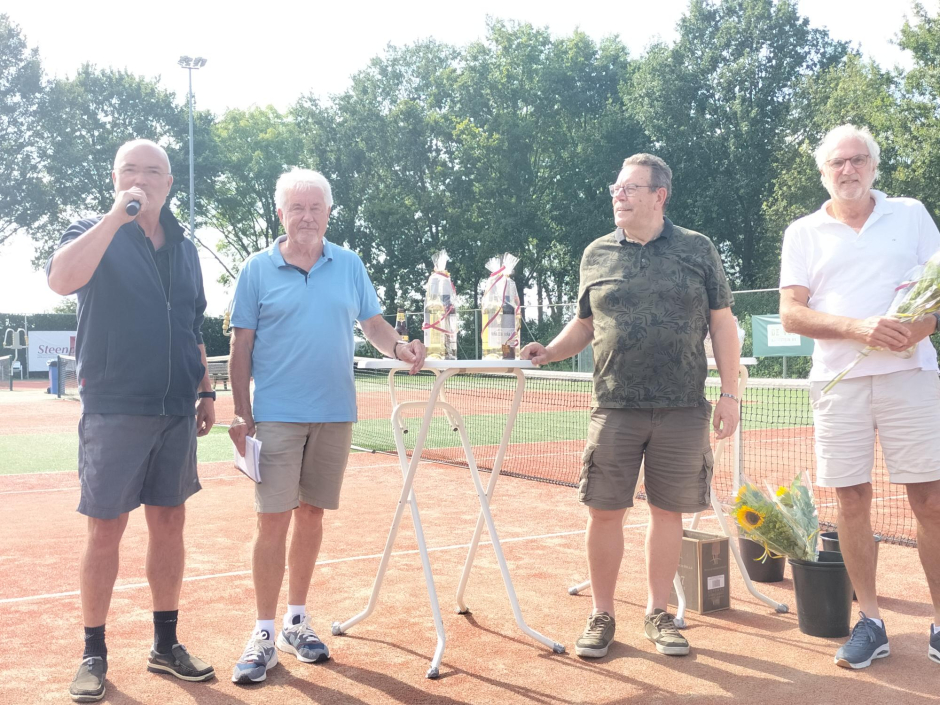 Charly bedankt de organisatoren